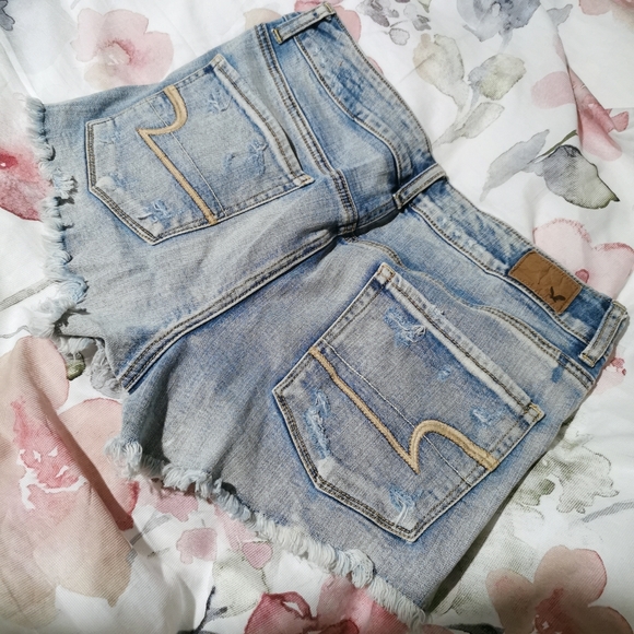 (2 for $40) AE High Waisted Denim Shorts NWOT - Picture 4 of 5